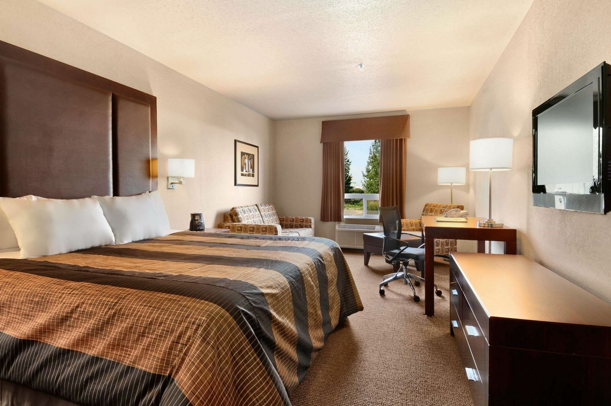 Days Inn By Wyndham Риджайна Номер фото